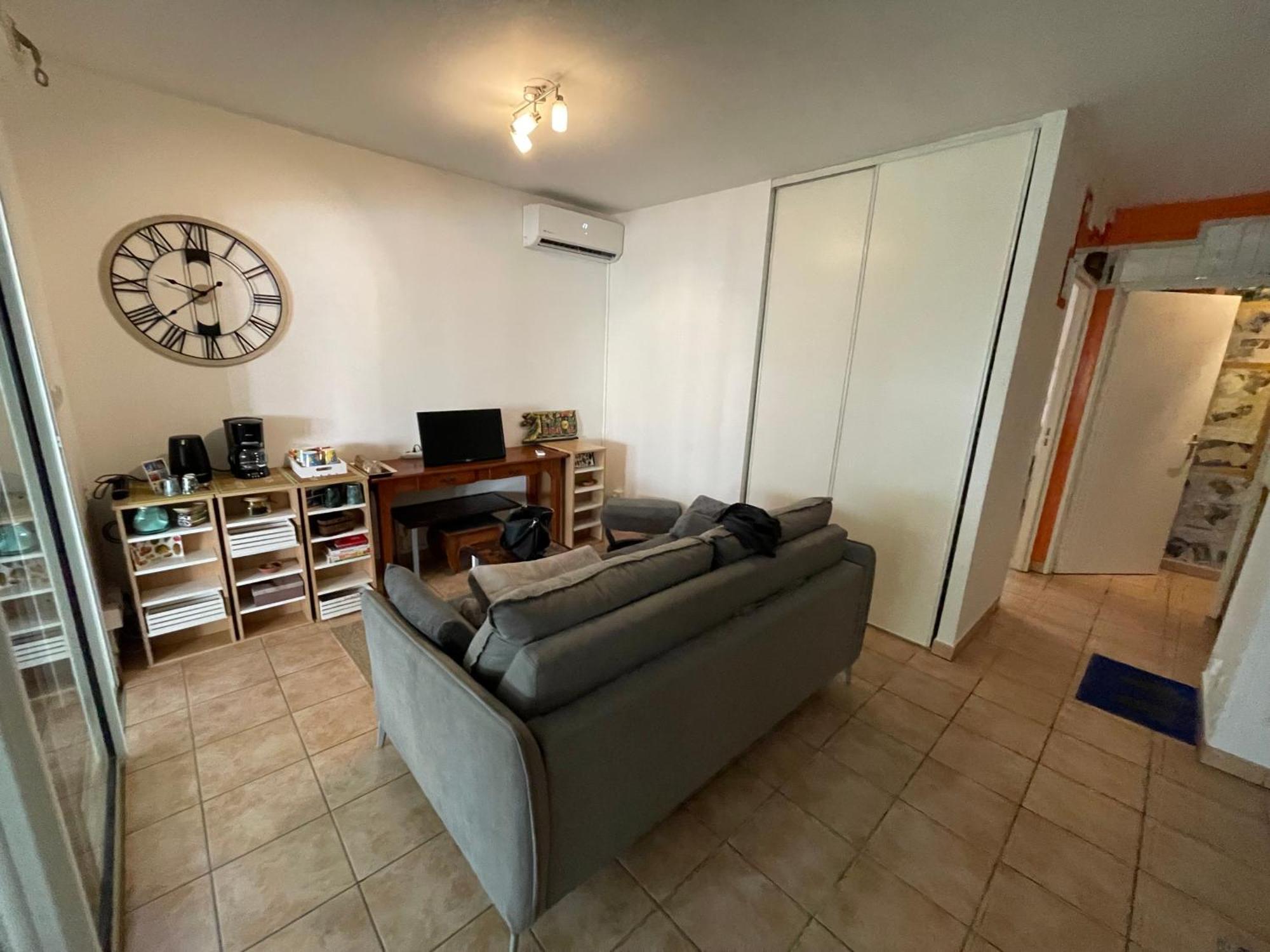 Appartement Entier Saint Pierre Centre Dans Residence De Prestige Exterior foto